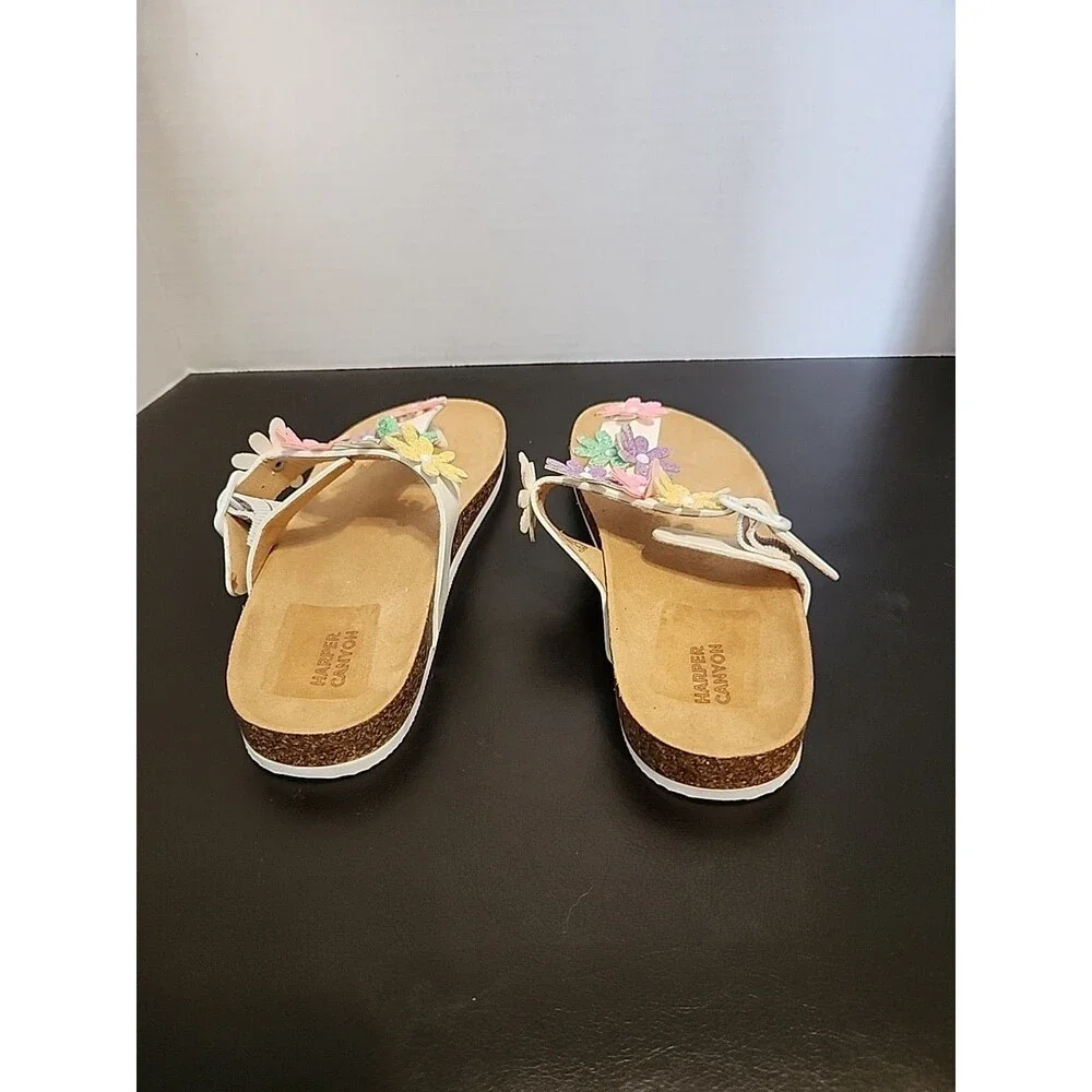 Harper Canyon Kids Girls White LEONA Floral Flip Flop Sandals Size 4 NWOT